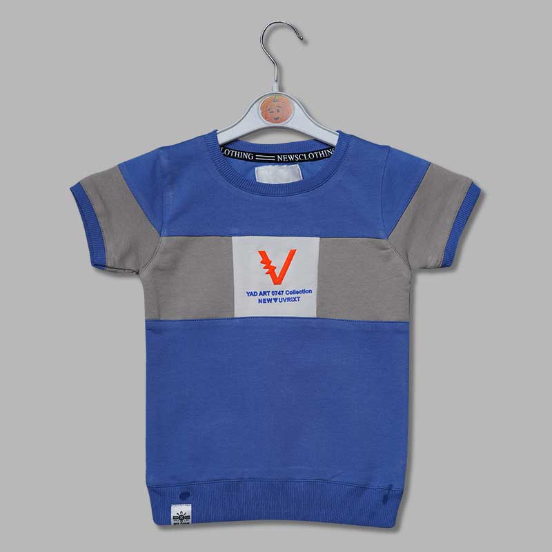 Solid Lining Pattern T-Shirts for Boys Front View