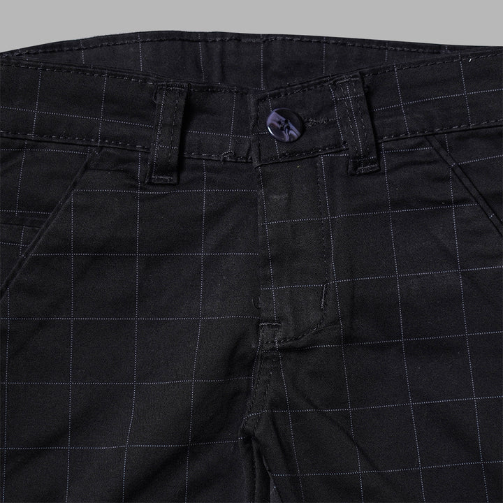 Gentleman Checks Print Style Pant