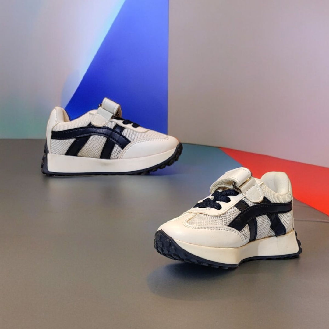 Buy White Sports Shoes for Boys – Mumkins