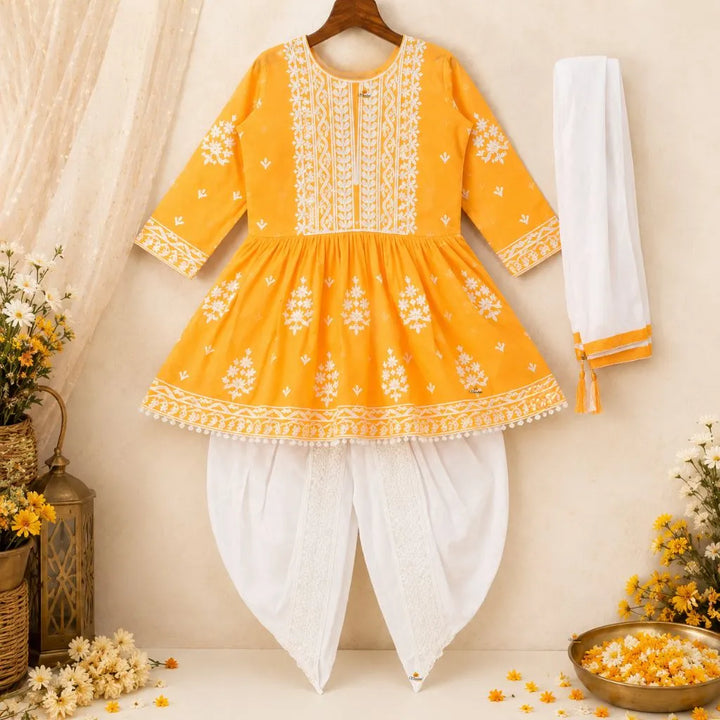 Peach Girls Printed Kurta Set