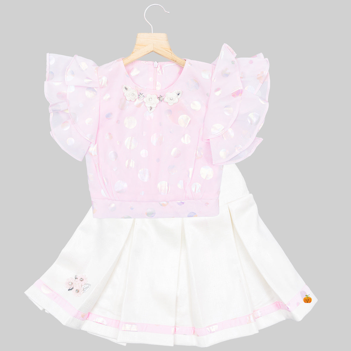 White skirt with pink polka dots cheap