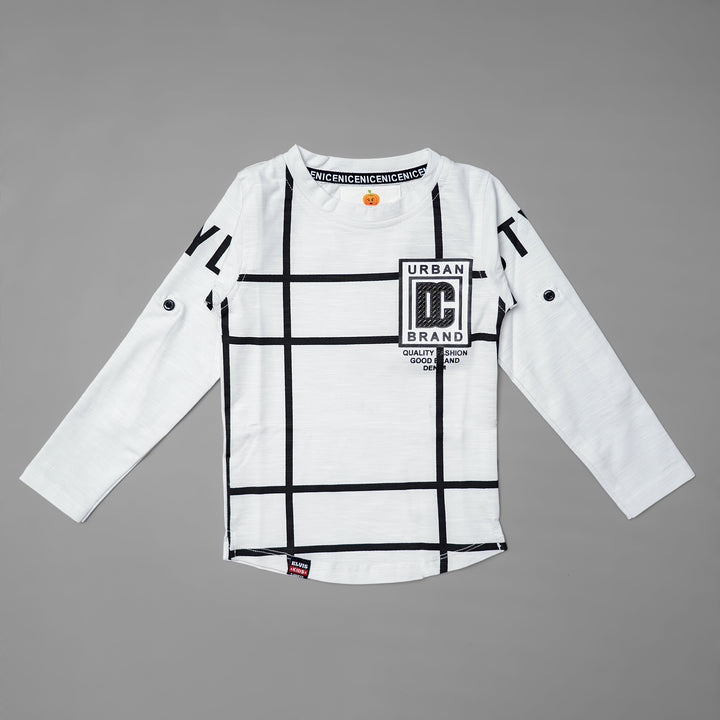 White Checks Full Sleeves T-shirt For Boys Font View