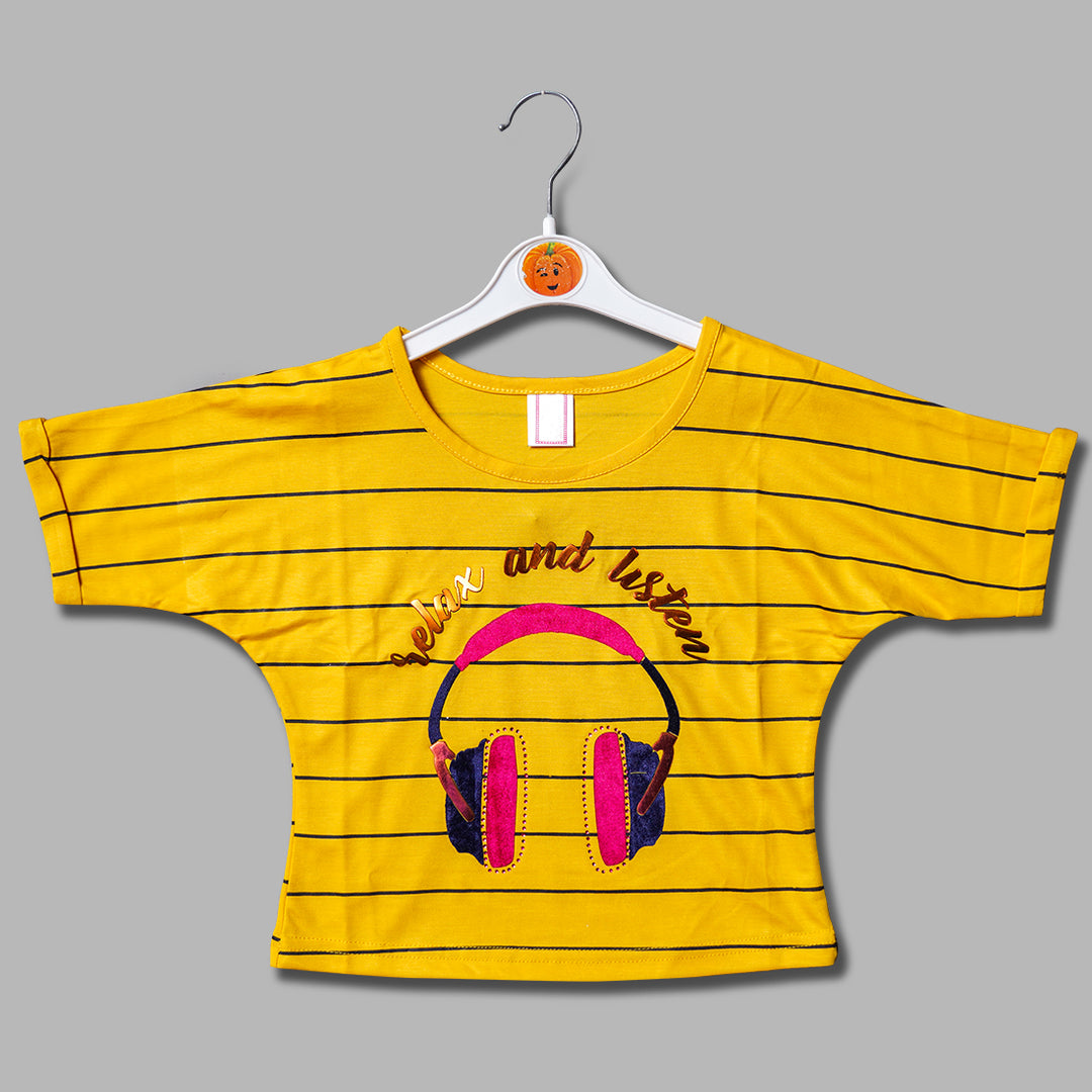 Top for Girls and Kids with Lining Pattern Front View
