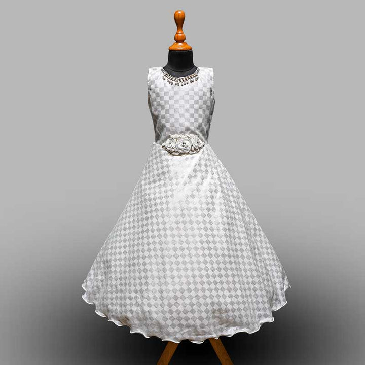  White Sleeveless Kids Gown