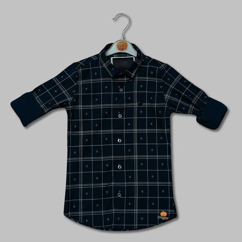Solid Checked Full Sleeves Shirts for Boys Front View