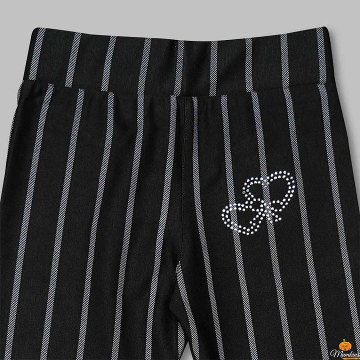 Jeggings for Girls with Lining Pattern Close Up View