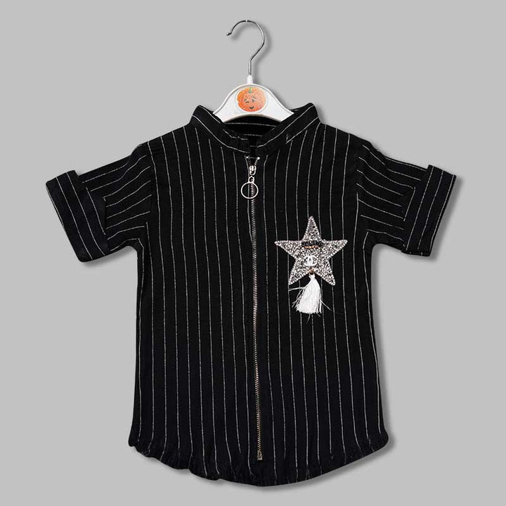 Top for Girls and Kids with Lining Pattern Front View