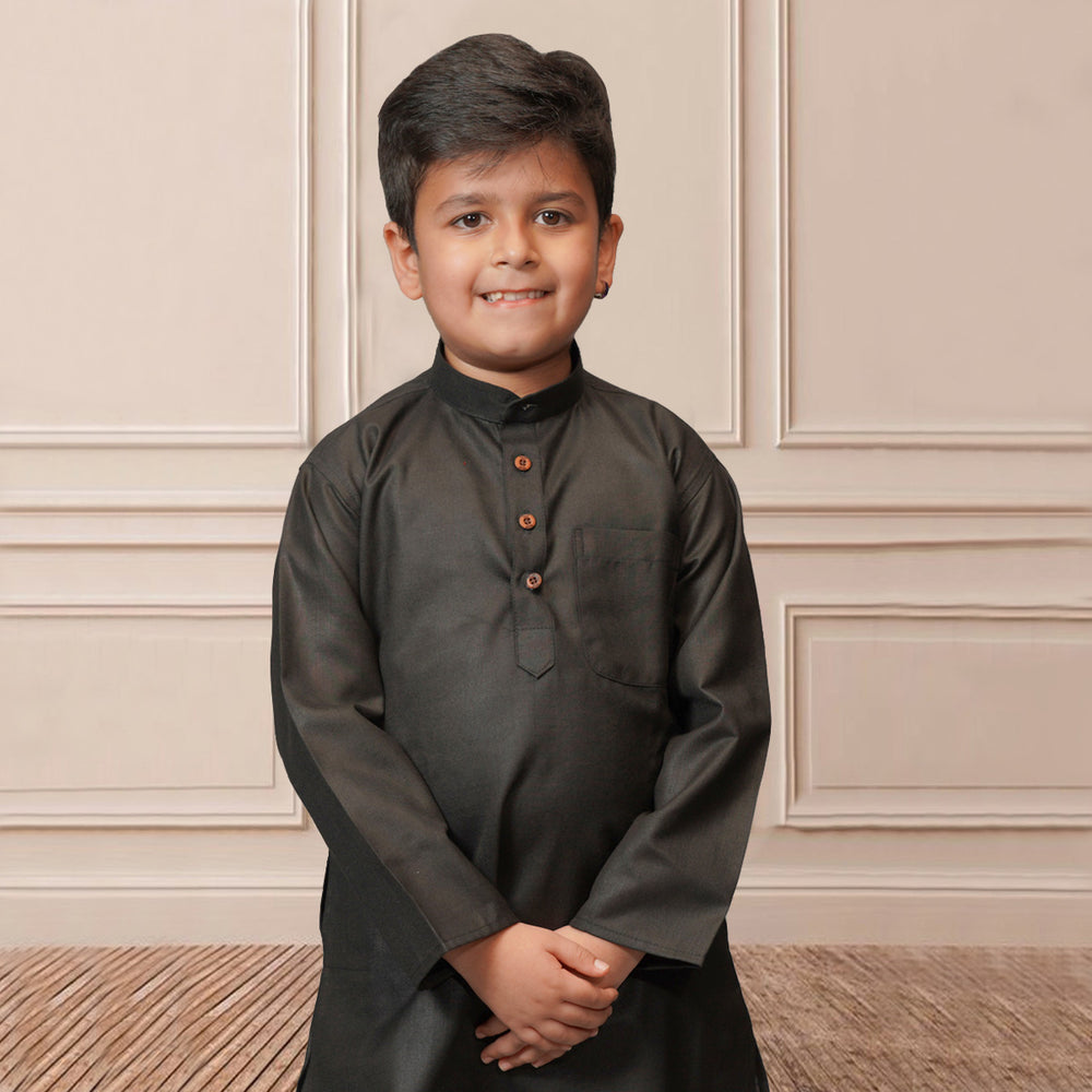 Ethnic Solid Boys Kurta Pajama Close Up View