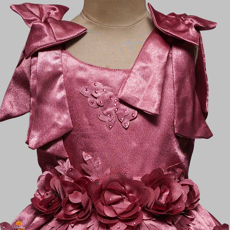 Sleeveless Designer Kids Frock Close Up View