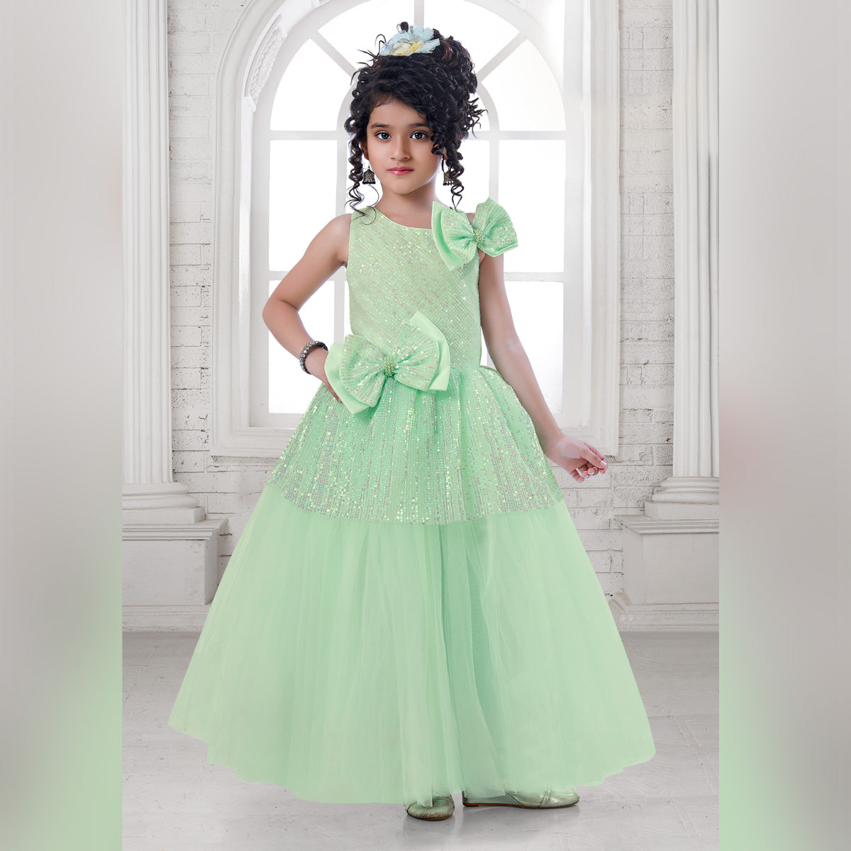 Ashley Lauren Kids 8240 Size 6 Neon Green Girls Long Tulle Sequin Lace –  Glass Slipper Formals