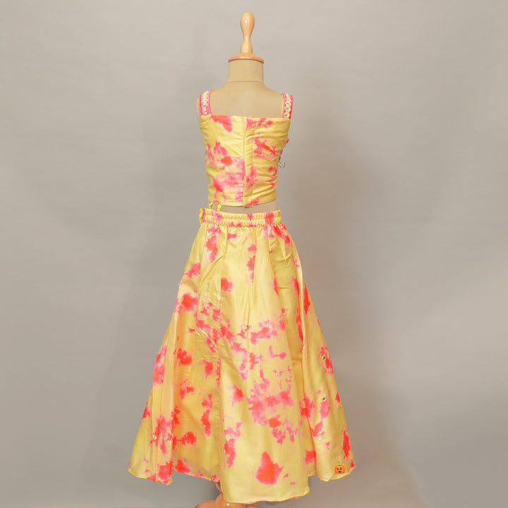 Girls Lehenga Choli With Splendid Designs