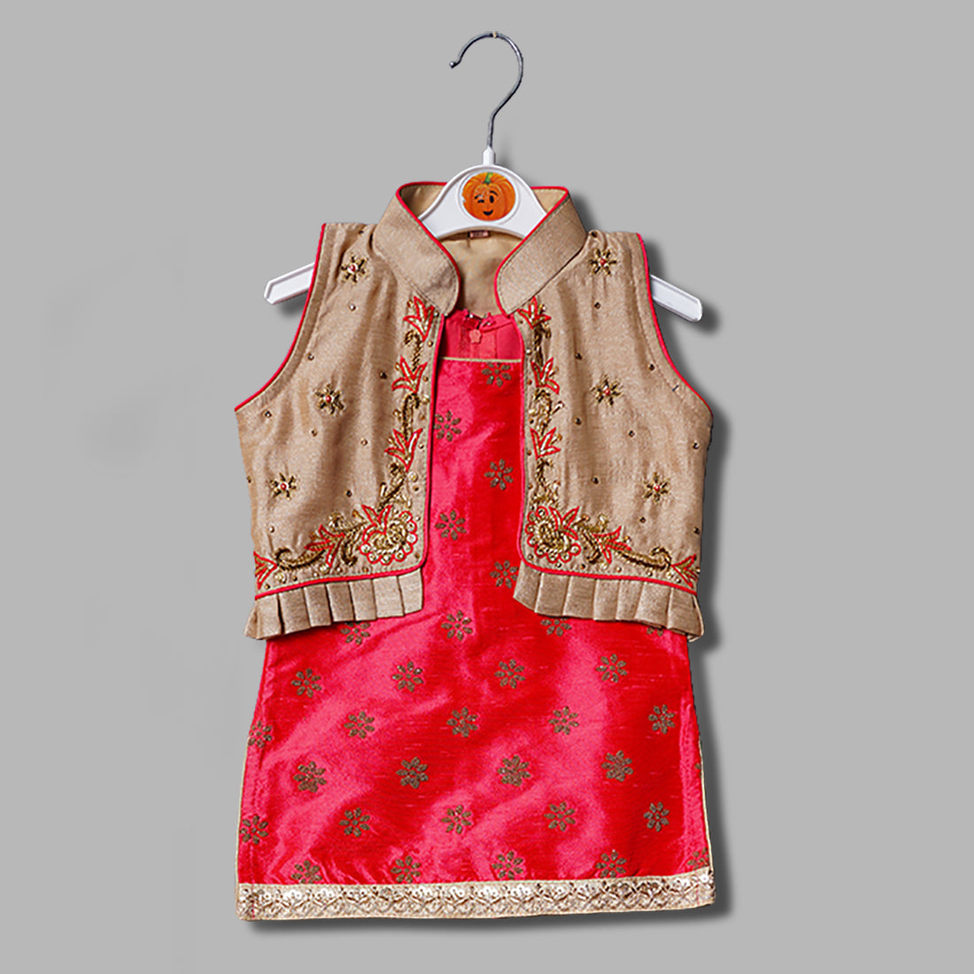 2020 Beautiful And Trendy Girls Punjabi Suit Design Collocation Punjabi  Lace Suit Design | Lace suit, Punjabi dress, Punjabi girls