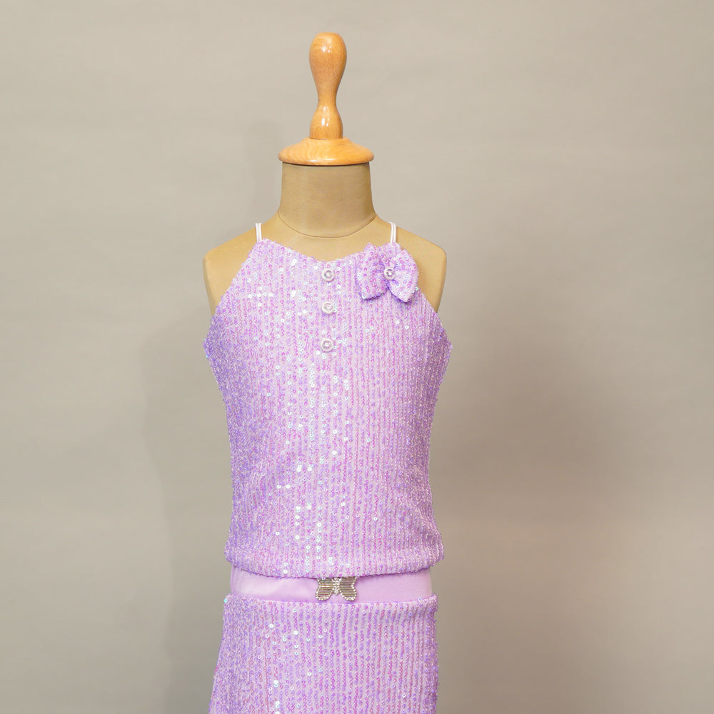 Skirt & Top For Kids With Pretty Designs