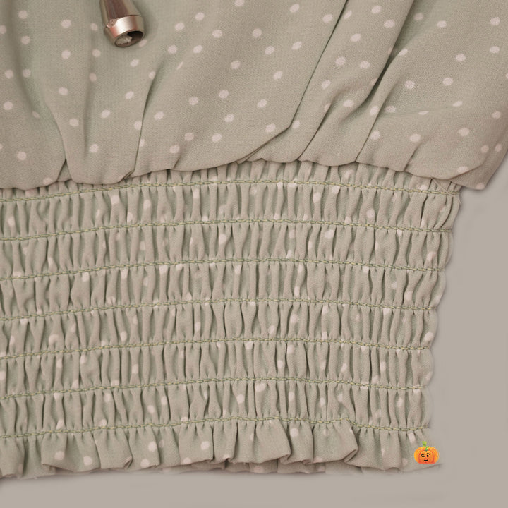 Full Sleeves Topper for Girl Kids Close Up View