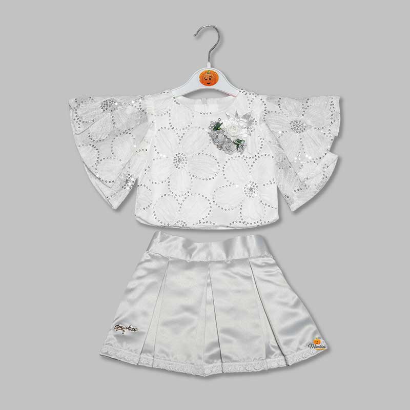 Western Set For Girls And Kids With Pleated Pattern SkirtWhite